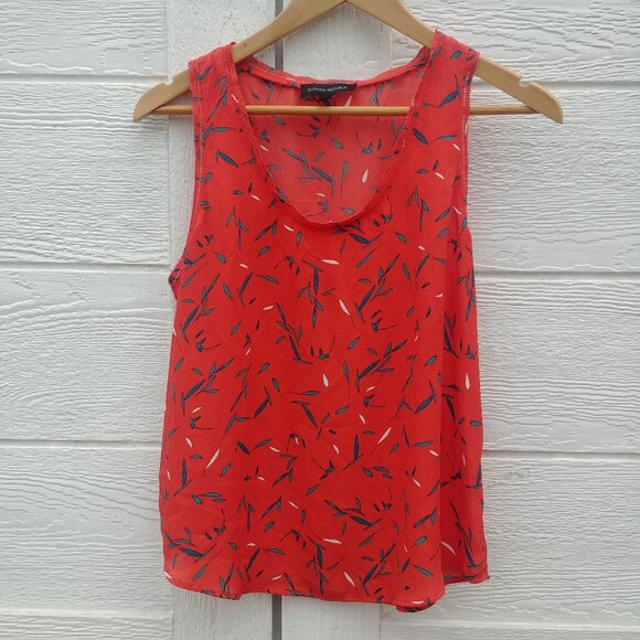 4/$20 Banana Republic sleeveless floral orange red blouse top Small - Picture 1 of 11